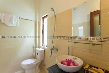 Lakeview Villa Homestay Hoi An Vietnam